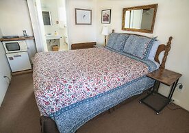 Mt Williamson Motel and Basecamp