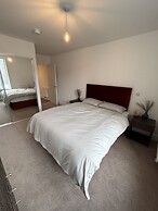 Immaculate 2-bed Apartment in London