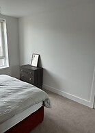 Immaculate 2-bed Apartment in London