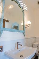 Pitaloka Hotel Sanur By DeWizZManagement