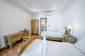 Pitaloka Hotel Sanur By DeWizZManagement