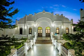 Pitaloka Hotel Sanur By DeWizZManagement