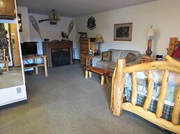 The Woodsman Country Lodge