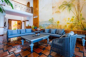 Joya de Pichilingue - Villa con piscina