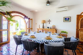 Joya de Pichilingue - Villa con piscina