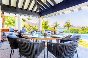 Joya de Pichilingue - Villa con piscina