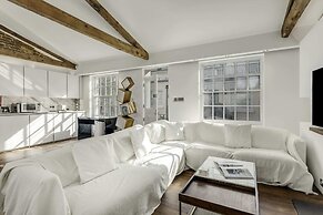 Luxury Loft-style Mews House