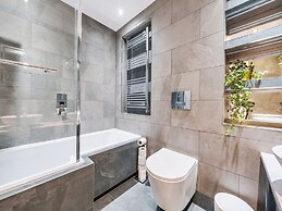 Micklemore Lakes and Lodges