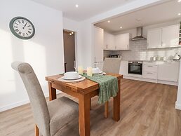 The Coastal Hideaway