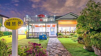 Daebudo Hebron Poolvilla