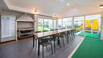 Daebudo Hebron Poolvilla