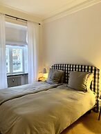 Christianshavn Canalside Luxury Apartment