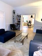 Christianshavn Canalside Luxury Apartment