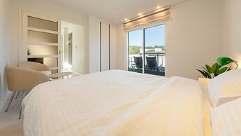 Gangneung Whiten Pension