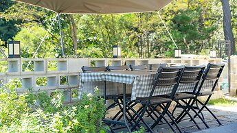 Gangneung Whiten Pension