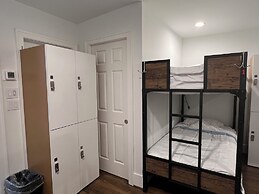 MyCrib Houston Hostel