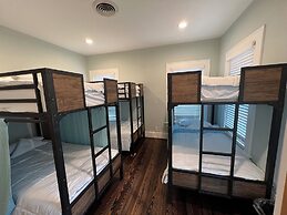 MyCrib Houston Hostel