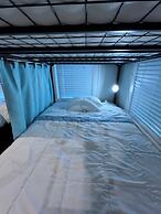 MyCrib Houston Hostel