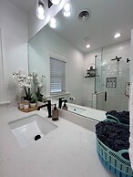 MyCrib Houston Hostel