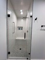 MyCrib Houston Hostel