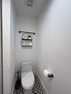 MyCrib Houston Hostel