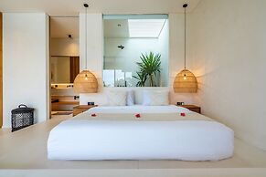Casa Umalas Villa by Betterplace