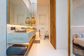 Casa Umalas Villa by Betterplace