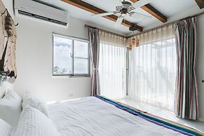 LowPressure restaurant & surf guesthouse