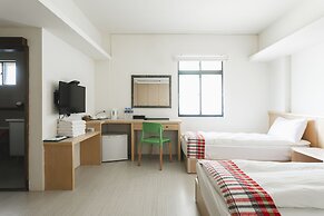 LowPressure restaurant & surf guesthouse