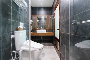 LowPressure restaurant & surf guesthouse