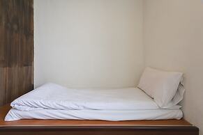 LowPressure restaurant & surf guesthouse