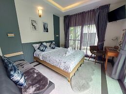 Magical Mountain View Resort