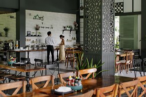 Magical Mountain View Resort