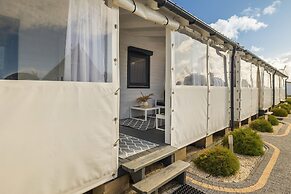 Domki nad Morzem by Renters