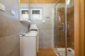 Domki nad Morzem by Renters