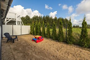 Domki nad Morzem by Renters