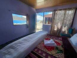 Native Retreat Cottage Pangong Ladakh UT