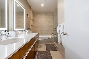 Sophari Bellevue Tower Apts