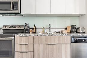 Sophari Bellevue Tower Apts