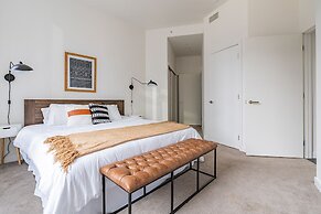 Sophari Bellevue Tower Apts