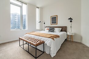 Sophari Bellevue Tower Apts