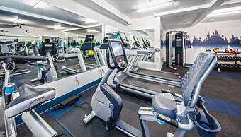 Sophari Bellevue Tower Apts