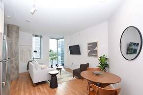 Sophari Bellevue Tower Apts