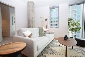 Sophari Bellevue Tower Apts