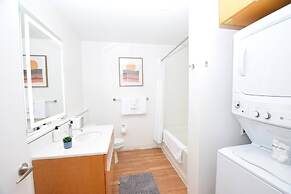 Sophari Bellevue Tower Apts