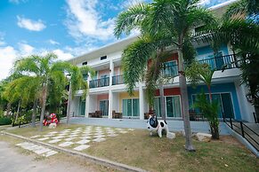 Reuan Chom Dao Resort