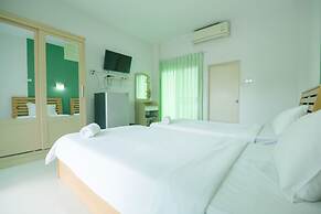 Reuan Chom Dao Resort