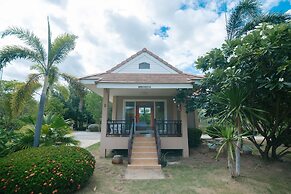 Reuan Chom Dao Resort