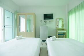 Reuan Chom Dao Resort