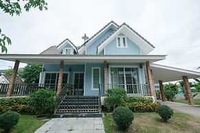 Reuan Chom Dao Resort